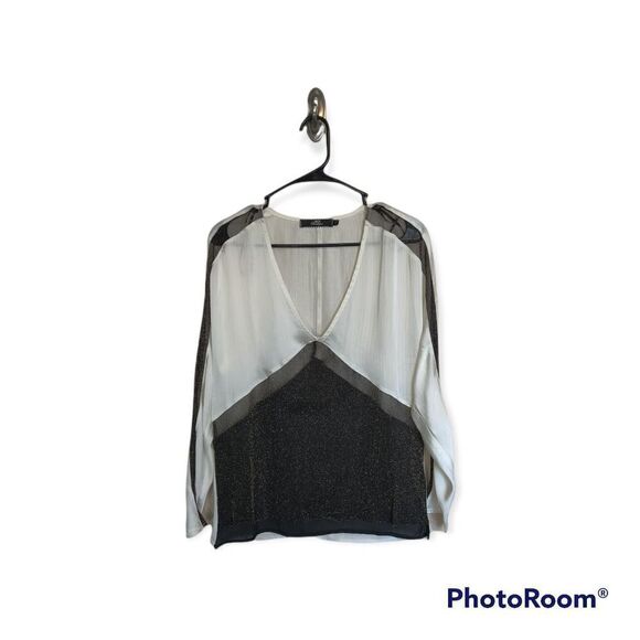 BKE Boutique Long Sleeve Blouse - Picture 1 of 6